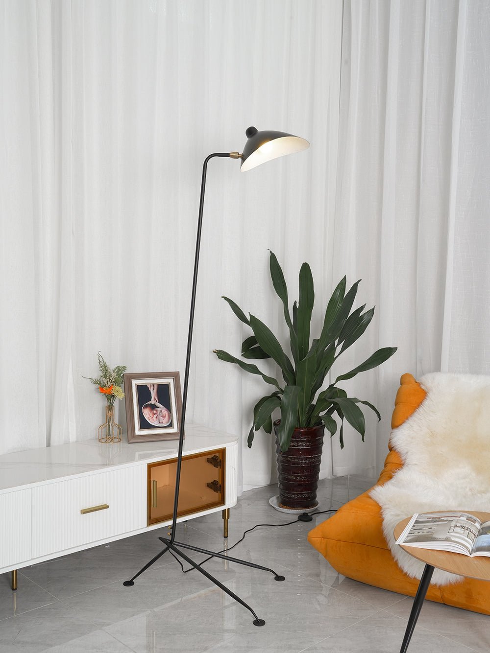 Solon Floor Lamp