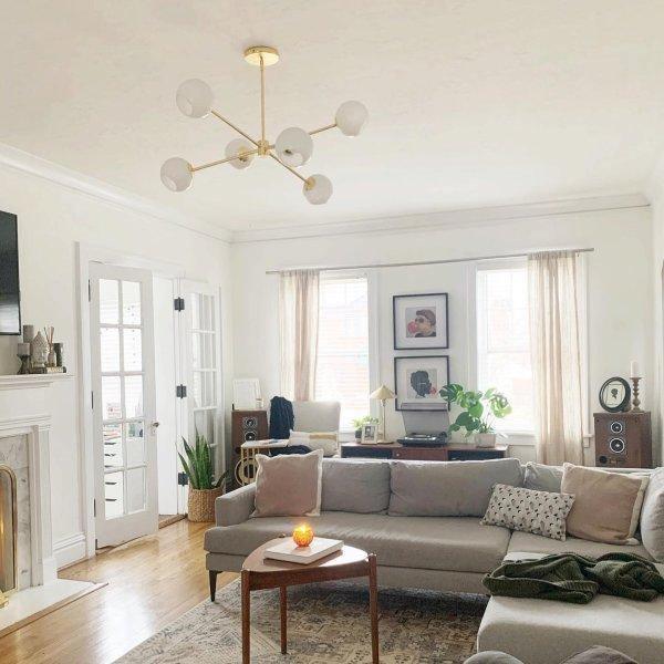 Staggered Glass 6 Light Chandelier