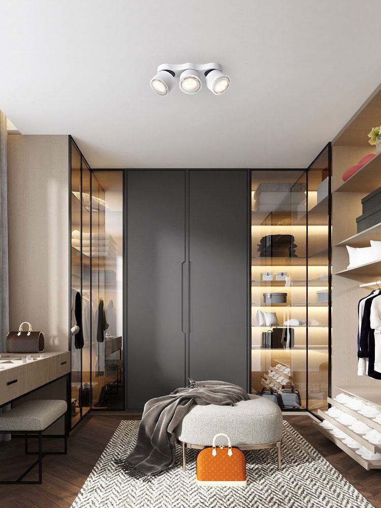 Three heads Rotating Folding Ceiling Lamp