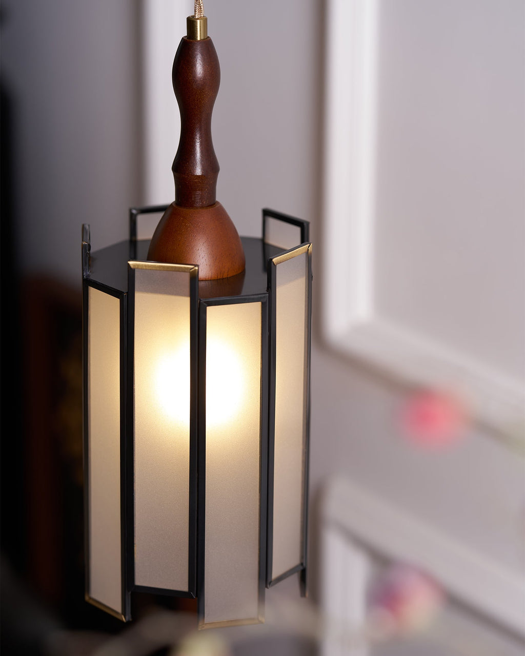 Tiffany Stained Glass Pendant Lamp