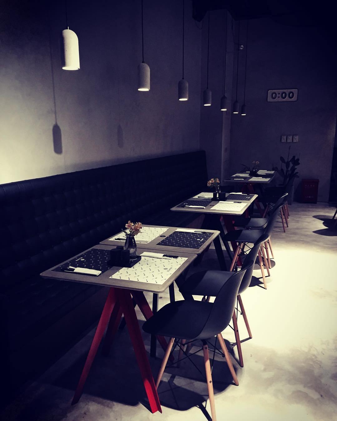 U Concrete Pendant Lamp